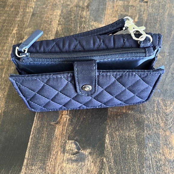 Vera Bradley Wristlet - Picture 6 of 7